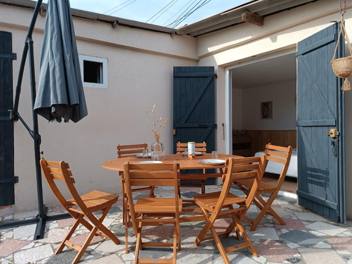 Cabanon Avec Dependance Βίλα Saint-Mitre-les-Remparts Εξωτερικό φωτογραφία